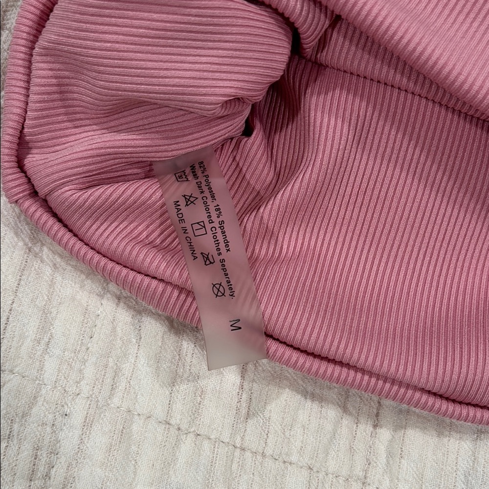 SHEIN Ribbed Pink One-Shoulder Bikini Top - Picture 3 of 3